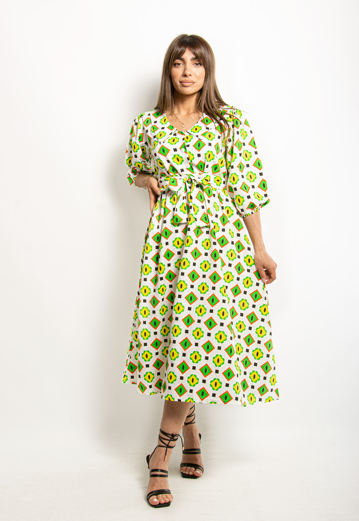 Φόρεμα Retro με Γιακά Λαχανί – EllenBoutique