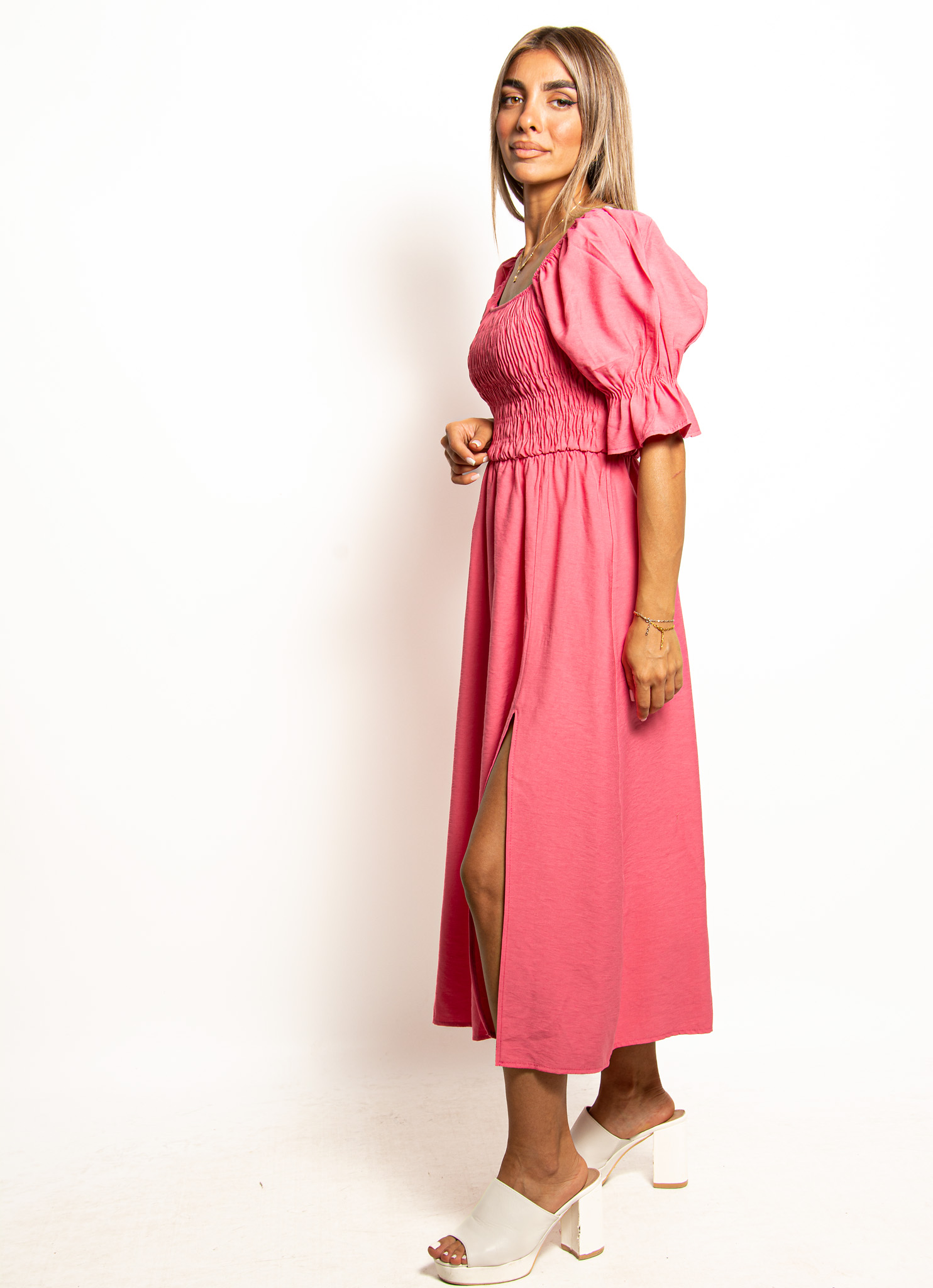 Φόρεμα Σφηκοφωλιά με Φουσκωτά Μανίκια Φούξια – EllenBoutique